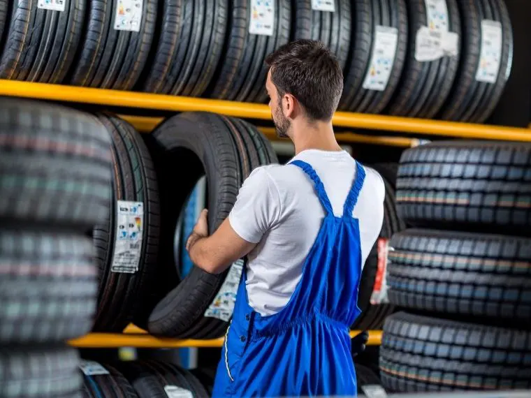 Saimbeyli Oto Lastikçi